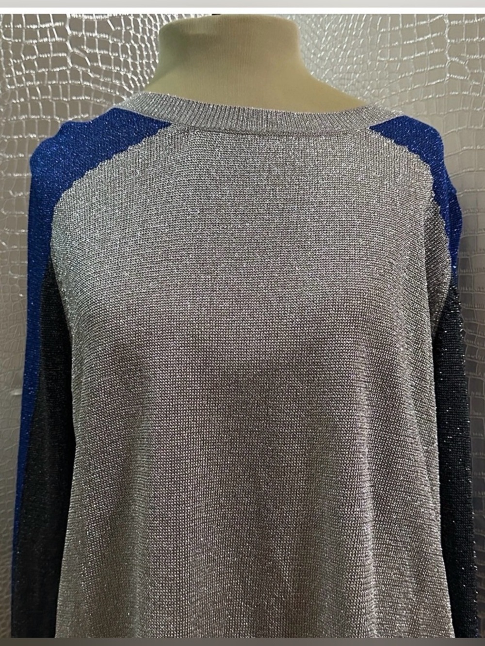 AIKO Top Shirt Blouse Size Small Womens Long Sleeve, Metallic Shiny Silver Blue